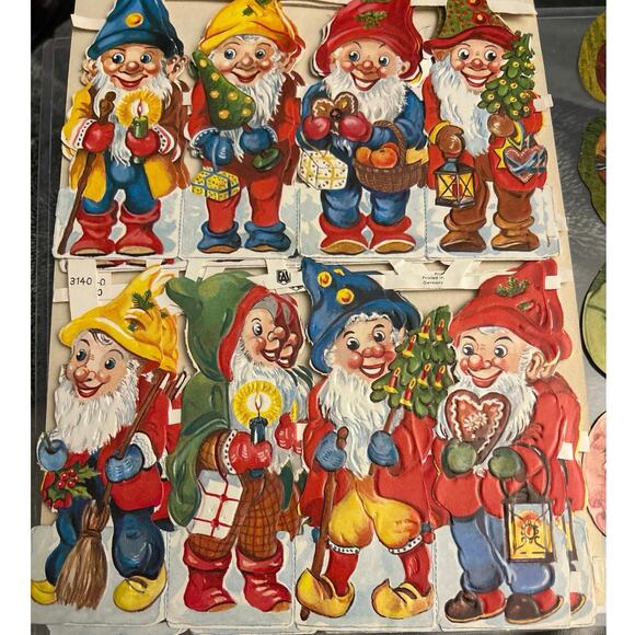 Vintage EAS Germany Die Cut Paper Scraps Christmas Elves Gnomes EAS 3140 - Picture 4 of 9